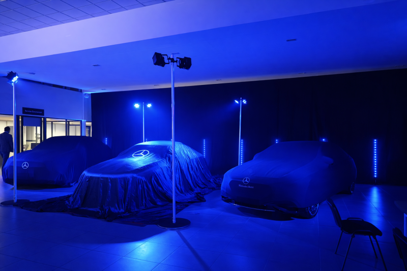 Présentation Mercedes-Benz sous les projecteurs