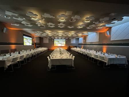 Notre zone d'activité pour ce service Prestation audiovisuelle complète avec coordination technique pour exposition artistique ou événement culturel